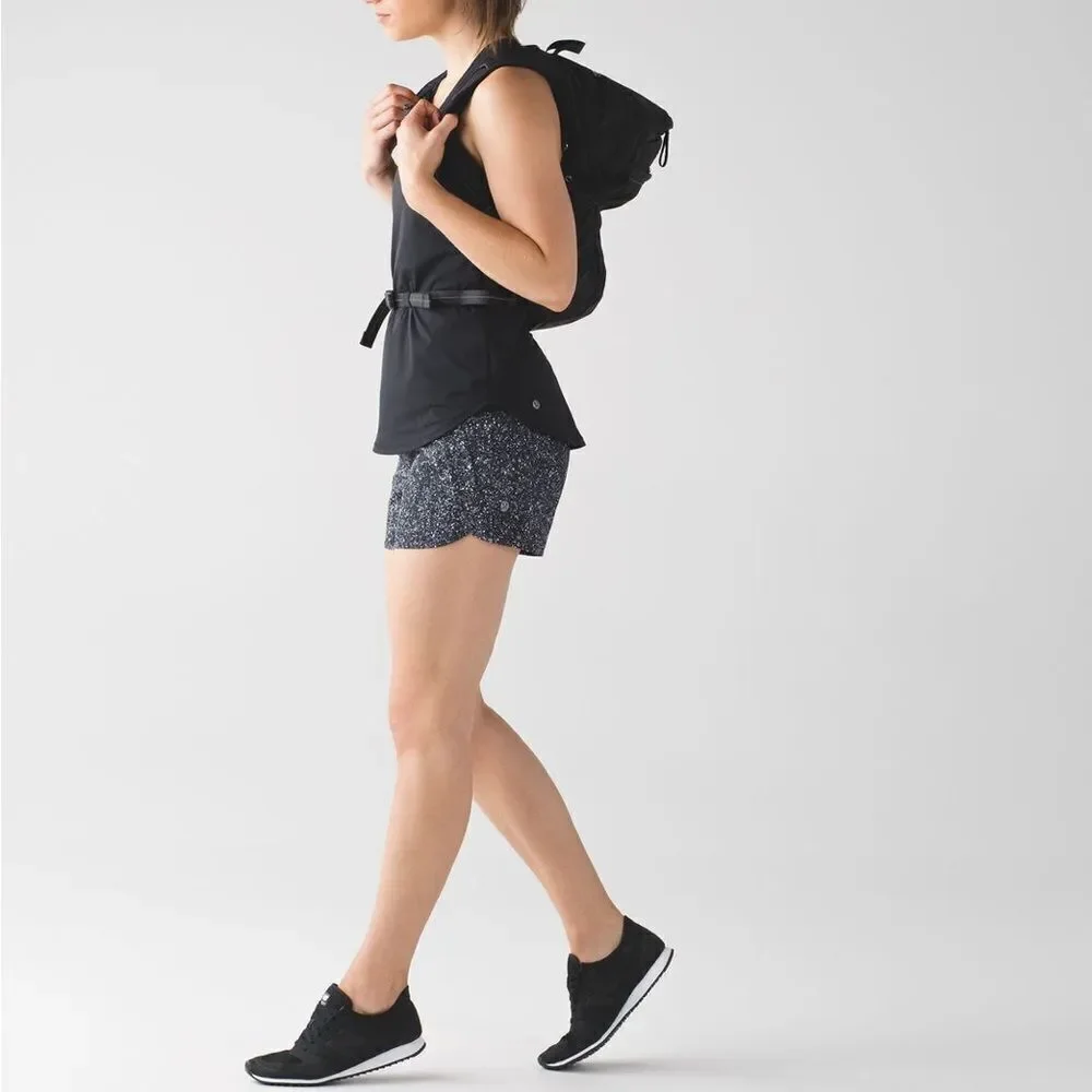Lululemon Run Times Short in Mini Splatter White Black Size 6